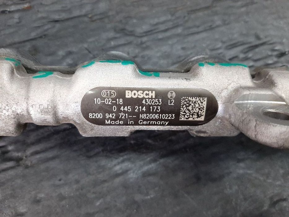 rampa injectoare 2.0 dci m9r renault trafic 2 megane laguna 3 0445214173 8200942721