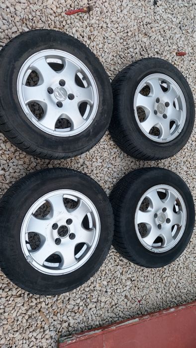 Джанти за Opel corsa 4 100 r 14 гуми 185 6514