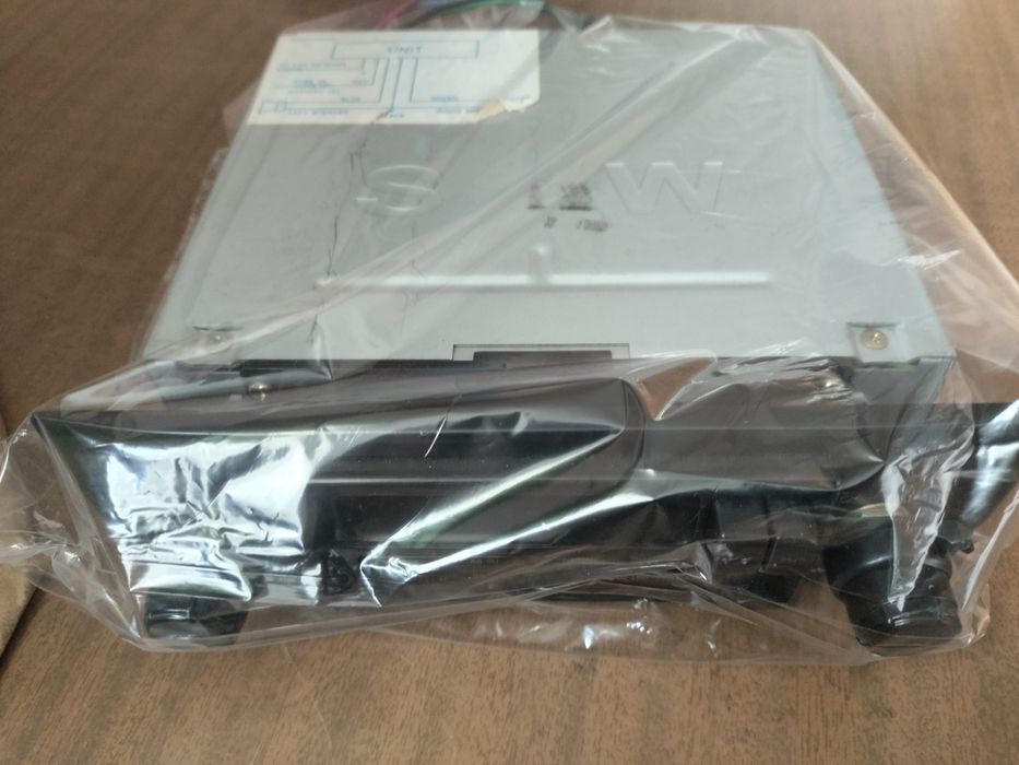 Продам автомагнитолу