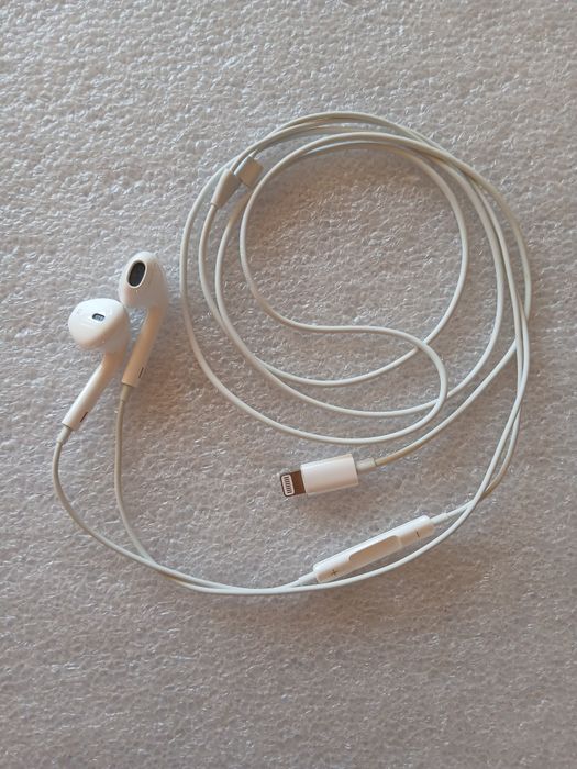 Слушалки за Apple IPhone
