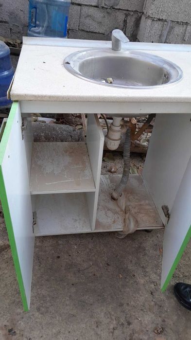 Продается Кухиний мебель Б/У