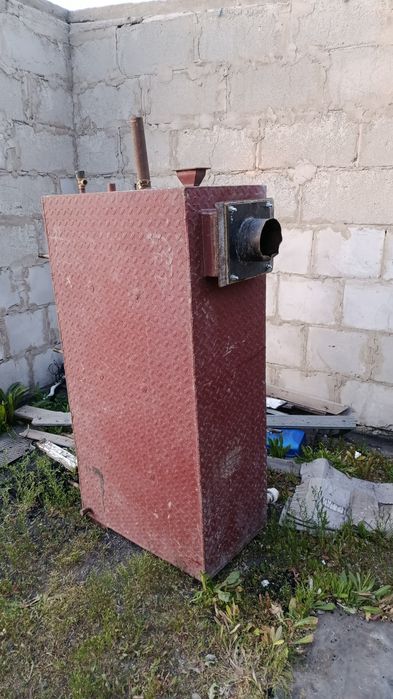 Продам Котел длительного горения.