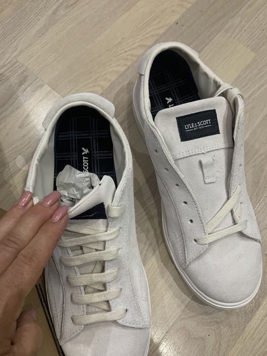 Нови мъжки сникърси Lyle & Scott естествена кожа