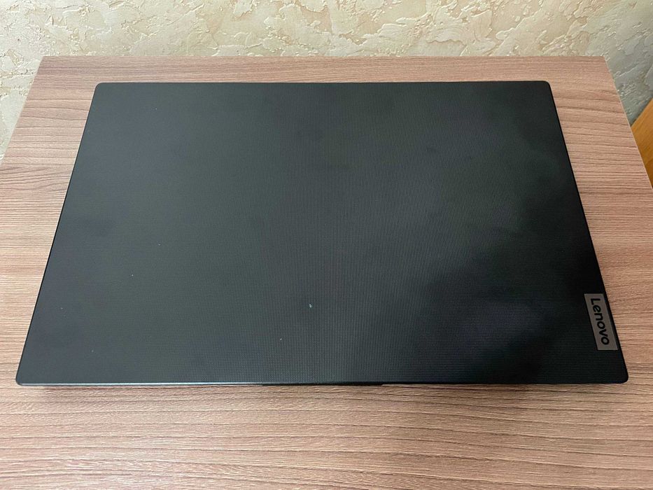 Lenovo V15 /Celeron N4500/4Gb Ram/240Gb ssd/