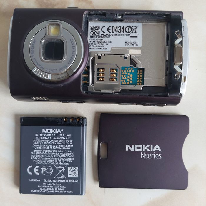 Vând Nokia N95 Classic în stare bună și perfect funcțional /poze reale