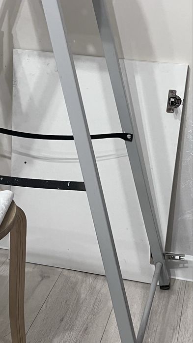 Стол письменный срочно