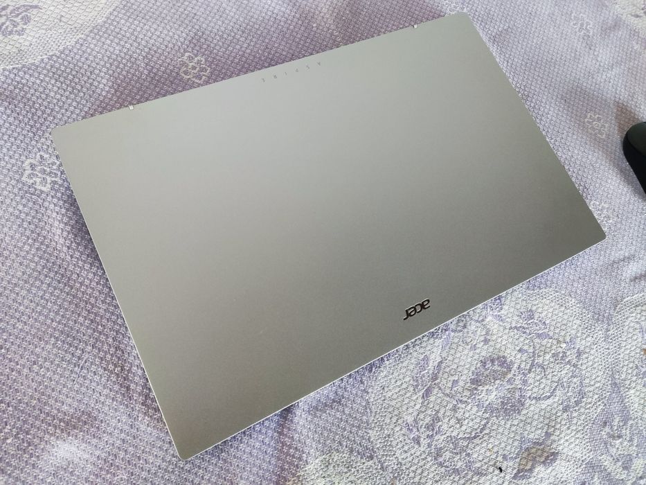 Noutbuk Acer Aspire 3