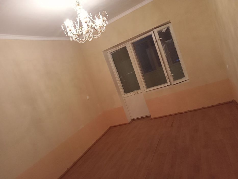 Продается 3-х комнатная квартира кирпичный дом в городе Карши