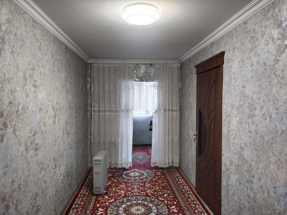 Уй сотилади 3 . 2 .1 хона 3та уй