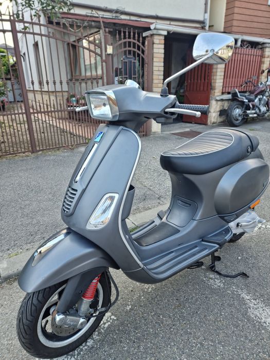 Scuter Vespa Sprint 50, 2T ,2012