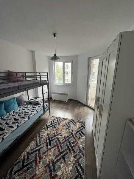 Лукс! Тристаен апартамент в Лазур!