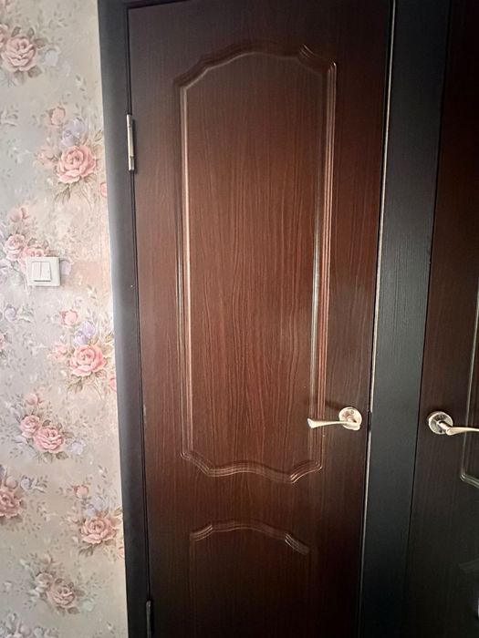 Деревянные двери