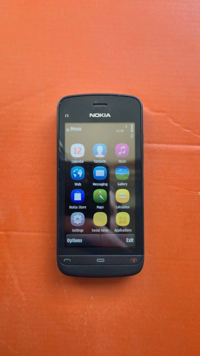 Телефон NOKIA C5-03