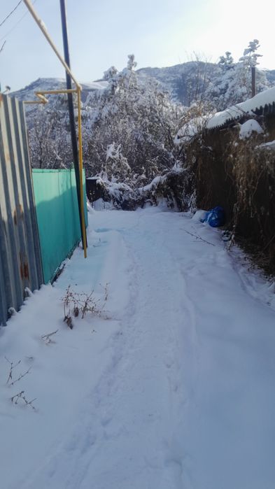 Продам пол дома 1/2