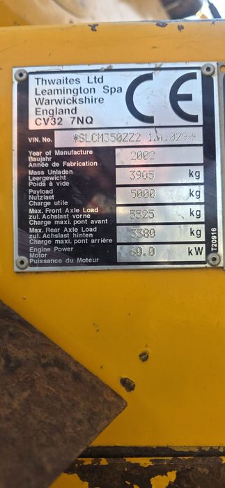 DUMPER thwaites 5 tone an 2002 .