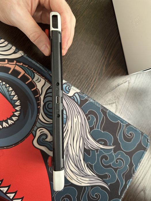 Продам Nintendo Swith Oled