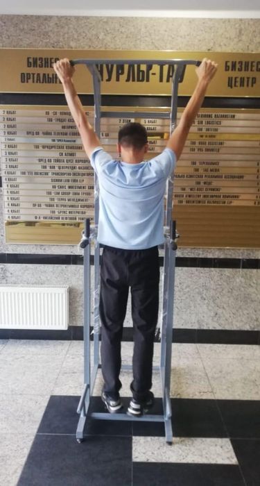 Турник напольный