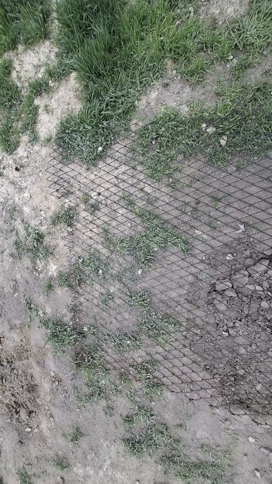 Сетка рабица в хорошем состоянии