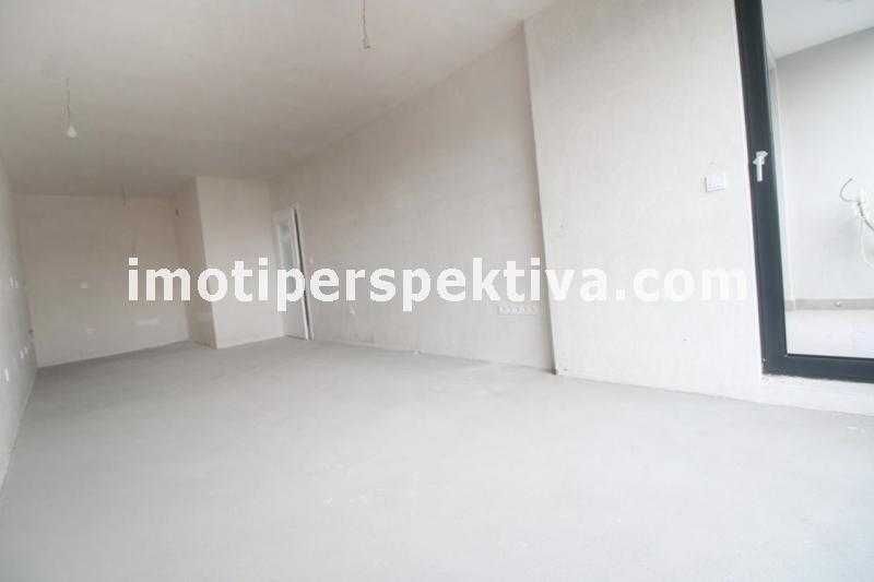 реф.17810 Чисто нов, среден етаж, АКТ 16-Автогара Родопи!