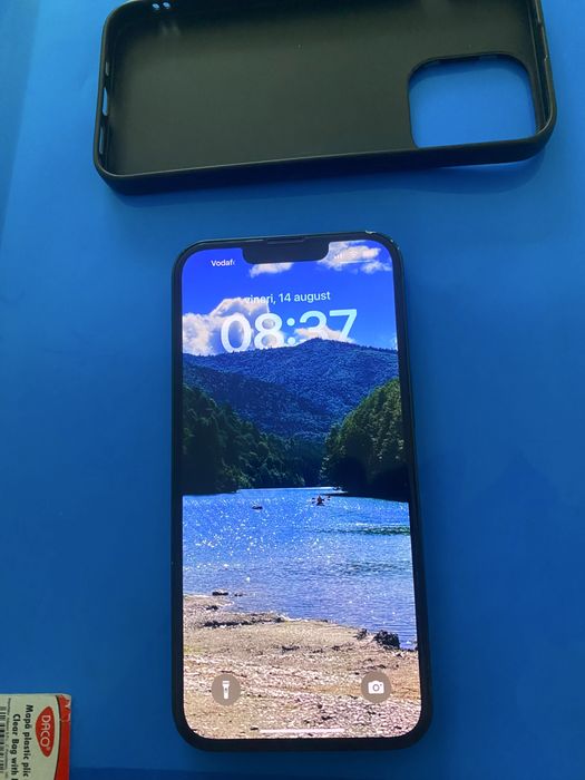 Iphone 13 green