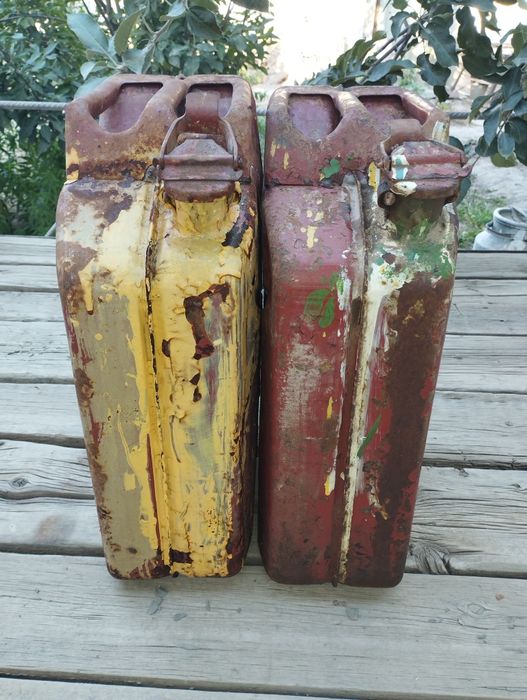 Канистр сатылады Бурынгы 20 литор