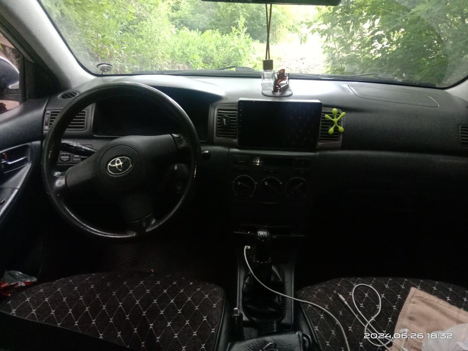 Продам автомобиль Тойота Карола