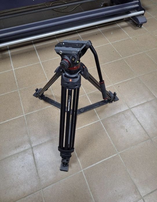 Штатив Manfrotto