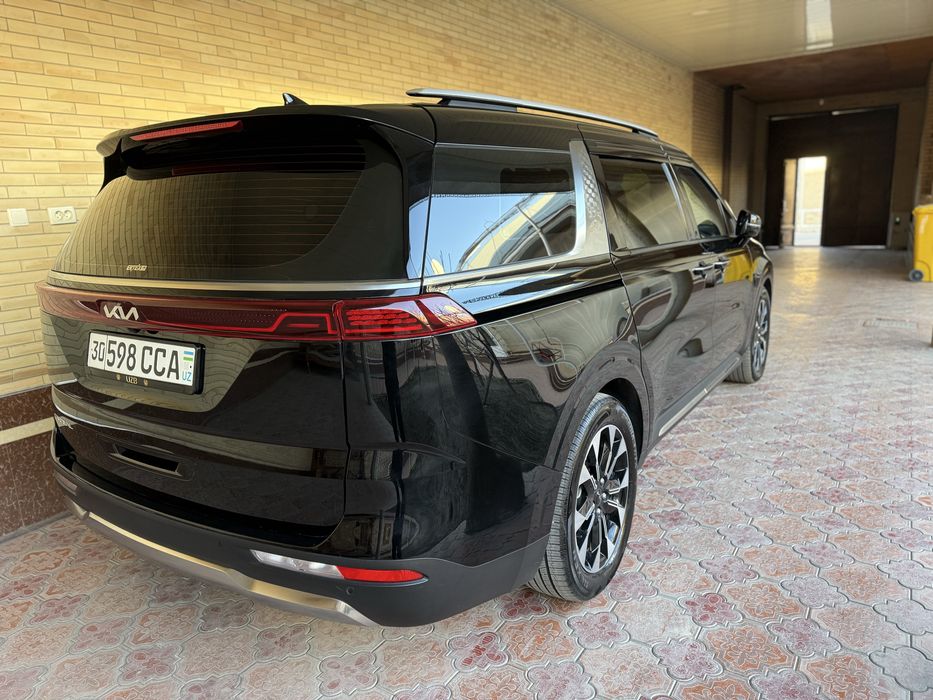 Kia Karnival Korea 2023 г бензин польный Фул