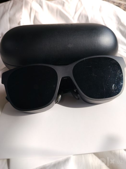 XREAL Air 2 Pro + оригинальный XREAL Hub