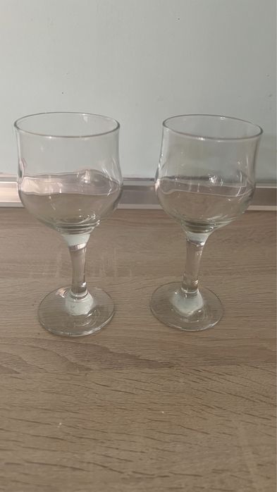 Бокалы, рюмки