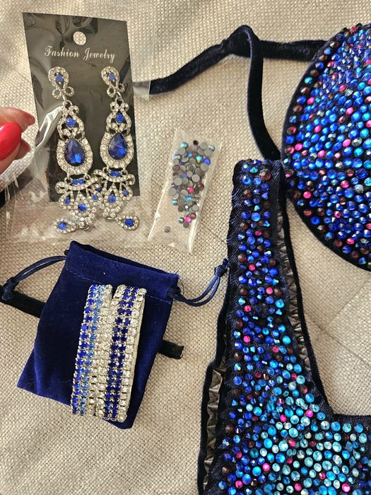 Състезателен баски Бикини Фитнес IFBB