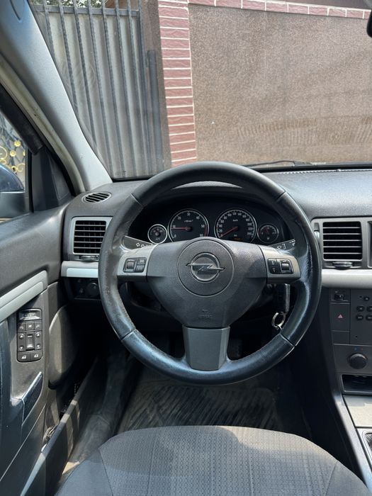 Vand Opel Signum 1.9 cdti 2007