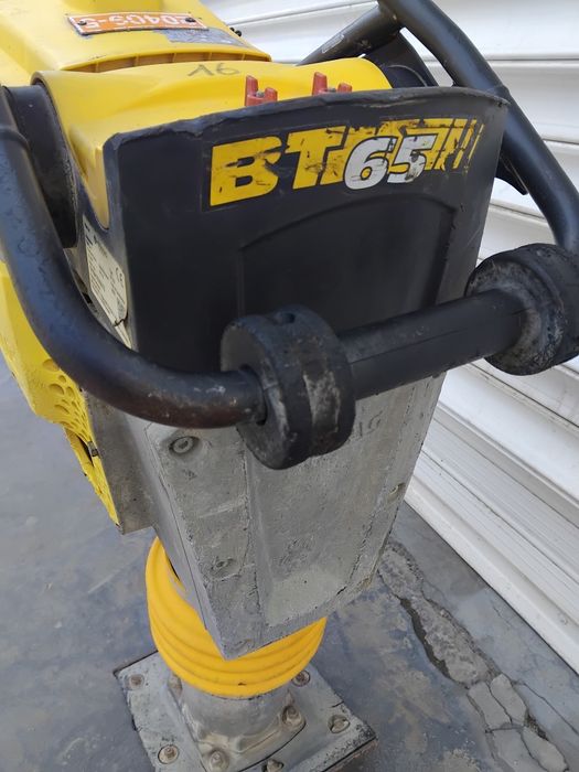 Бензинова Трамбовка BOMAG BT65