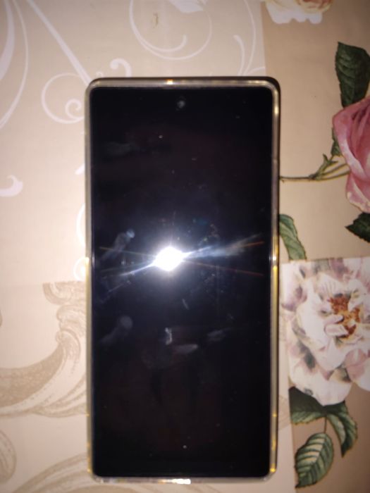 S26 ultra aproape nou  126 spațiu,8GB memorie interna
