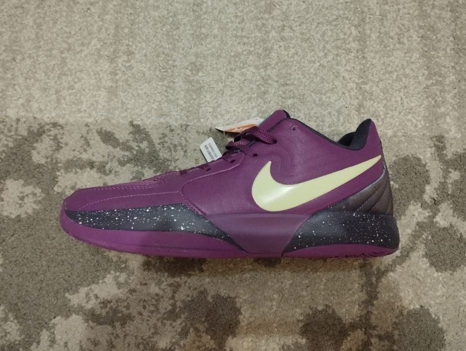 Продам кроссовки баскетбольные