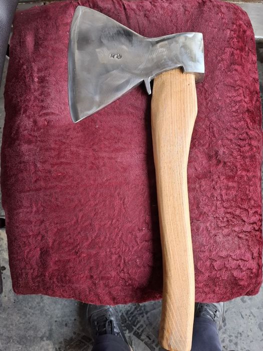 Утин ёрадигон болта кассоб болта Калун тапор кувалда молоток