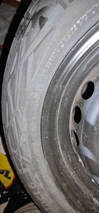 Чисто нов комплект от 4 броя летни гуми Continental 175/65 R14 + джант