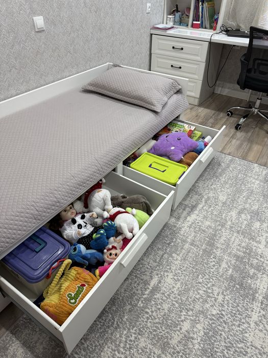 Продам две кровати