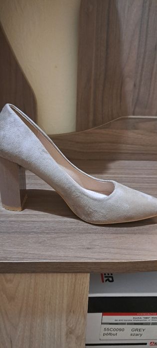 Велурени  обувки