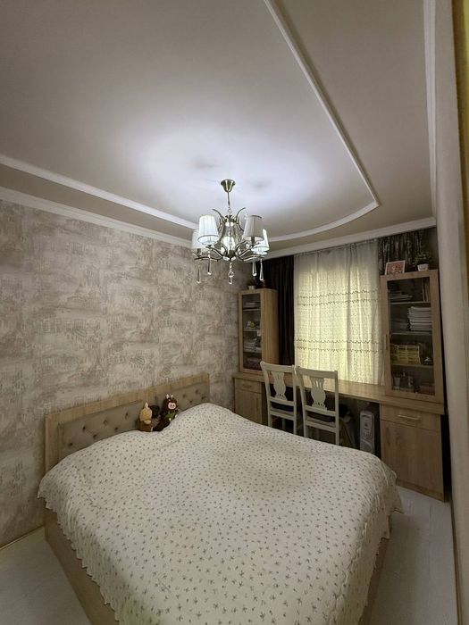 Чирчикда жойлашган 3хона тройскида йули юзида жойлашган