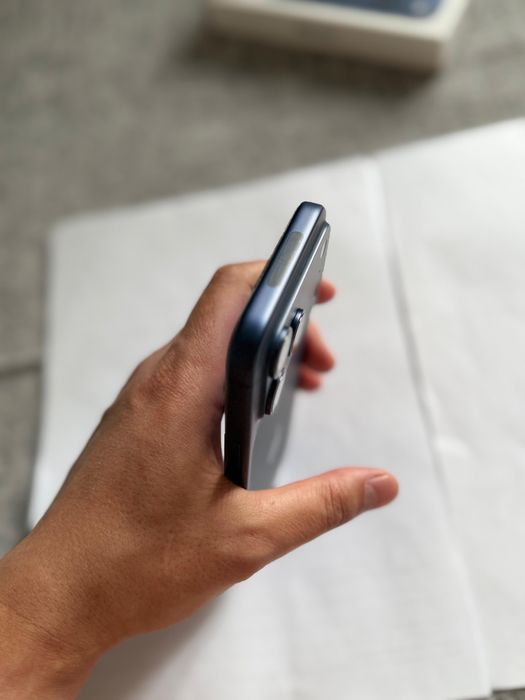 Iphone 17 Pro Max,  Deep Blue 256 GB