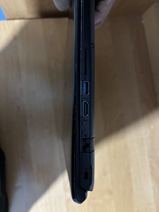 Ноутбук Acer Aspire A715