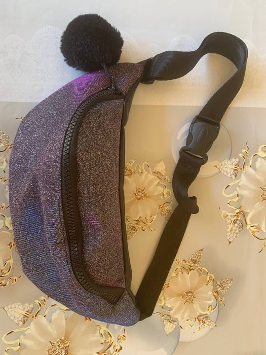 Поясная сумка, состояние как новое, бренд LC Waikiki