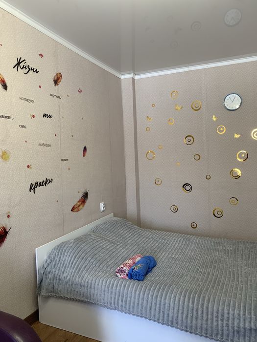 Сдам посуточно на Бажова 40