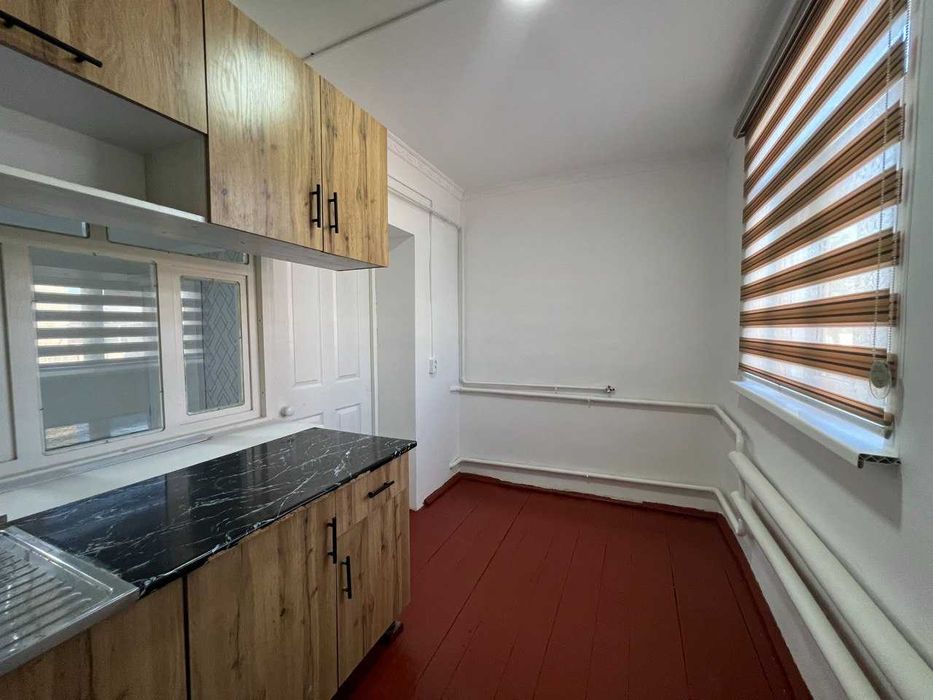 ХАТП 16 да жайласкан 4-комнаталы Квартира сатылады.