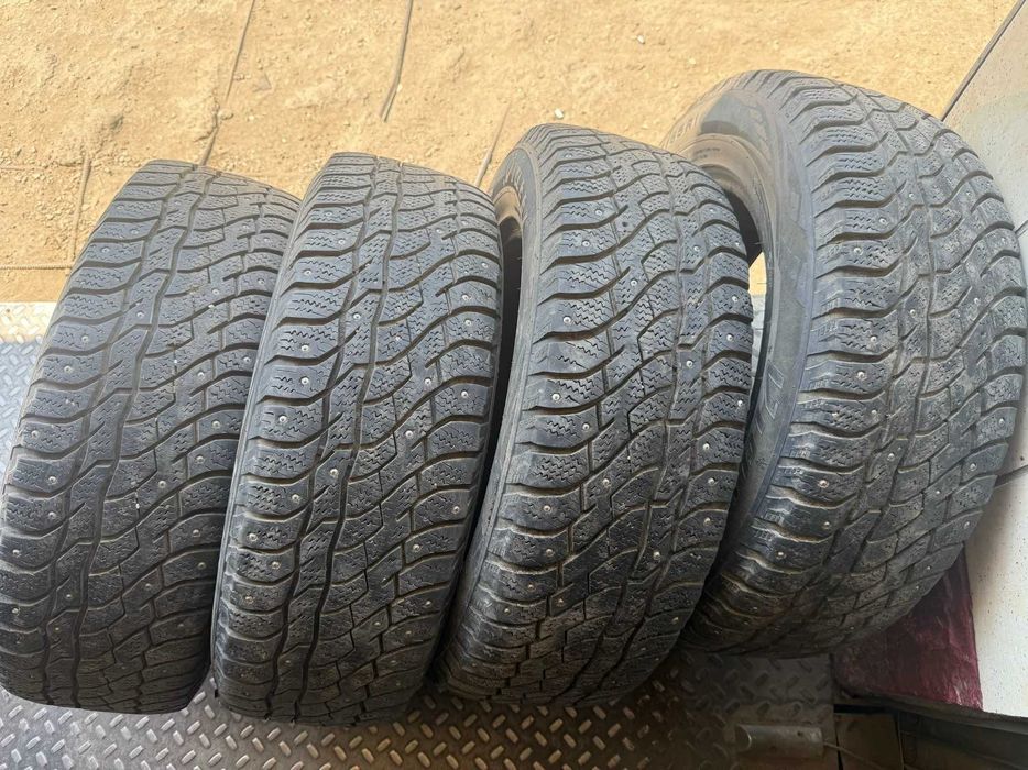 215/65 R16 Зимние шины Виатти