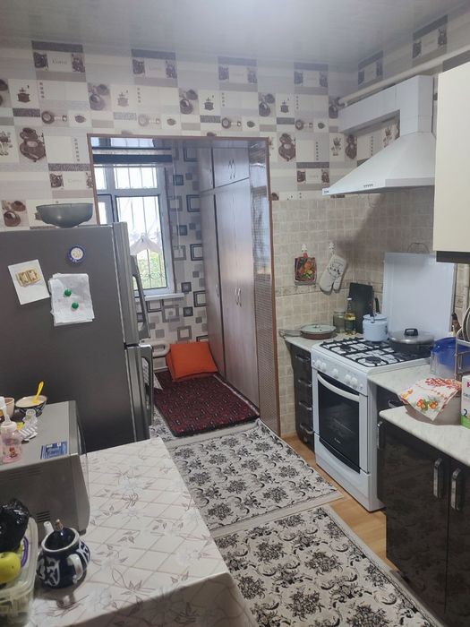 Продается квартира в городе Янгиюле.