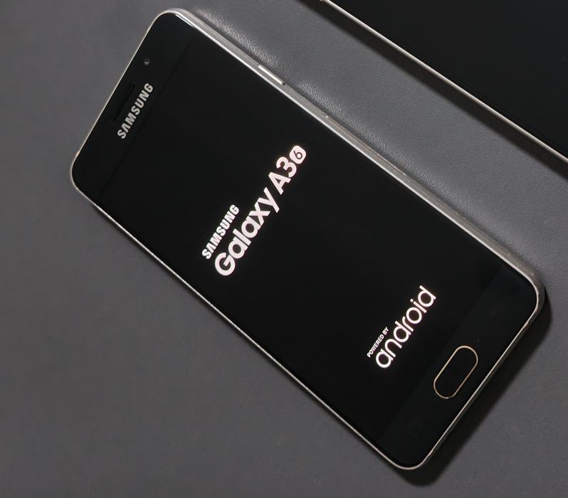 2 ta tel samsung s 6 edge xolati ideal va samsung a 3 6 tiniq xolatda