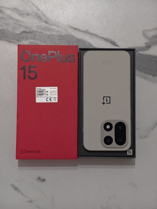 One Plus 15 512 gb Ram 16 5G global original