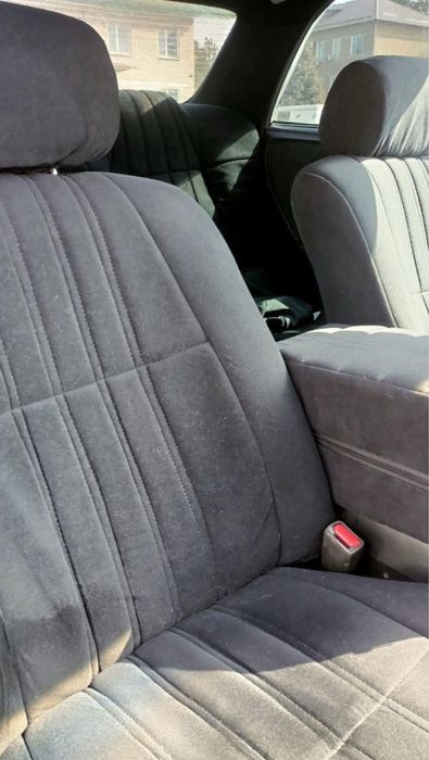 Автомобиль Тойота Марк 2